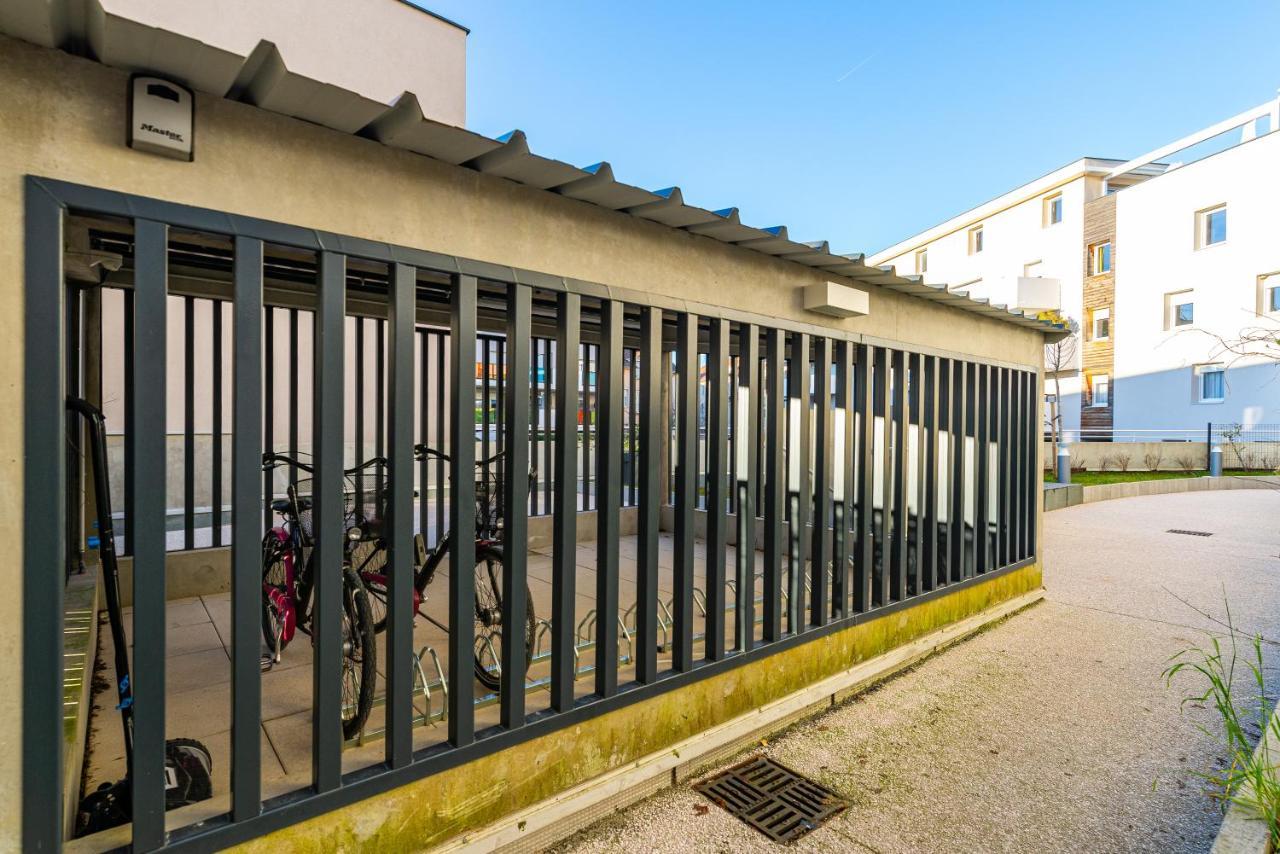 Au 4 Le Long Du Canal Avec Parking Apartment ดีจอง ภายนอก รูปภาพ